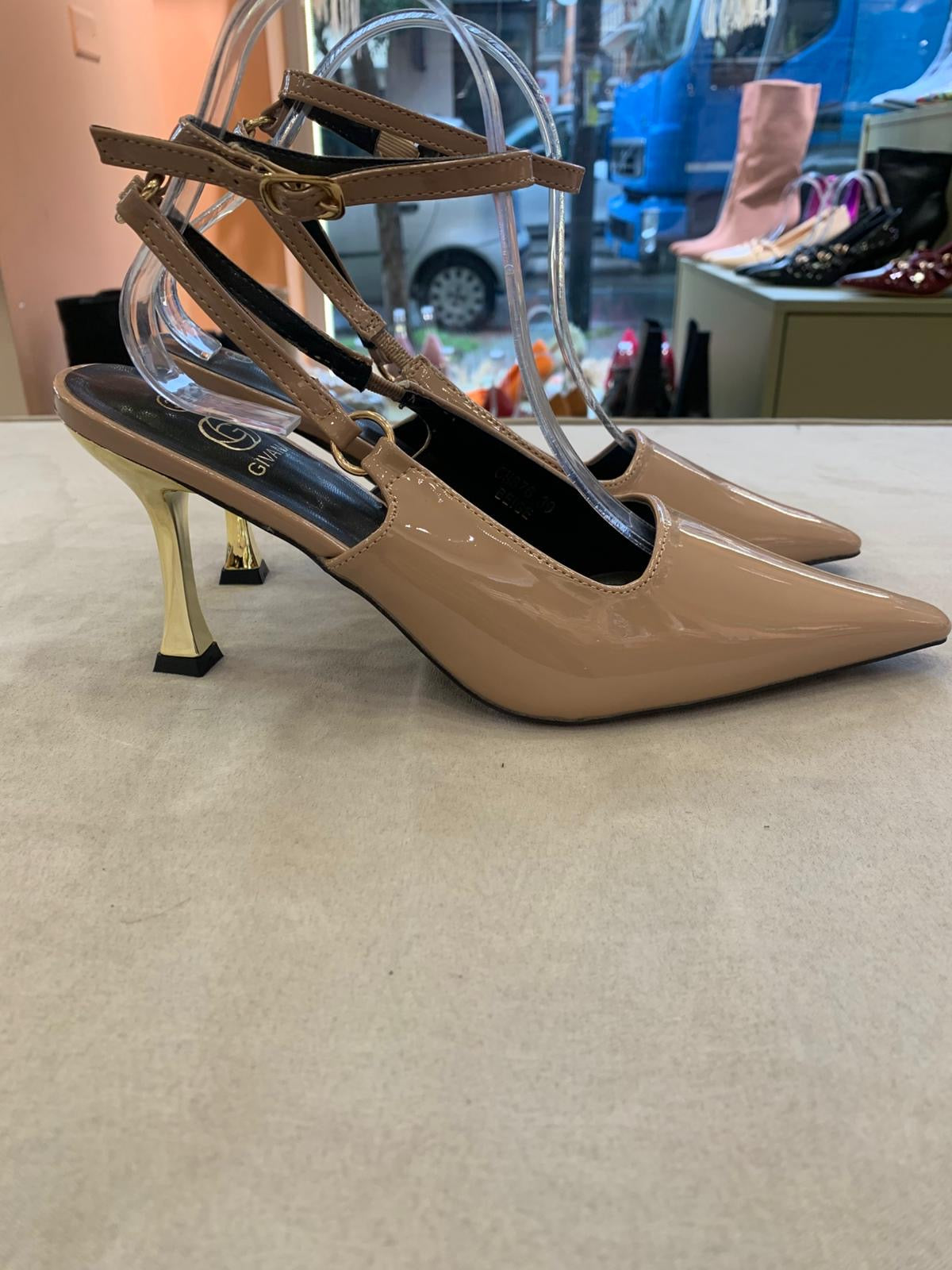 Chanel vernice CH876