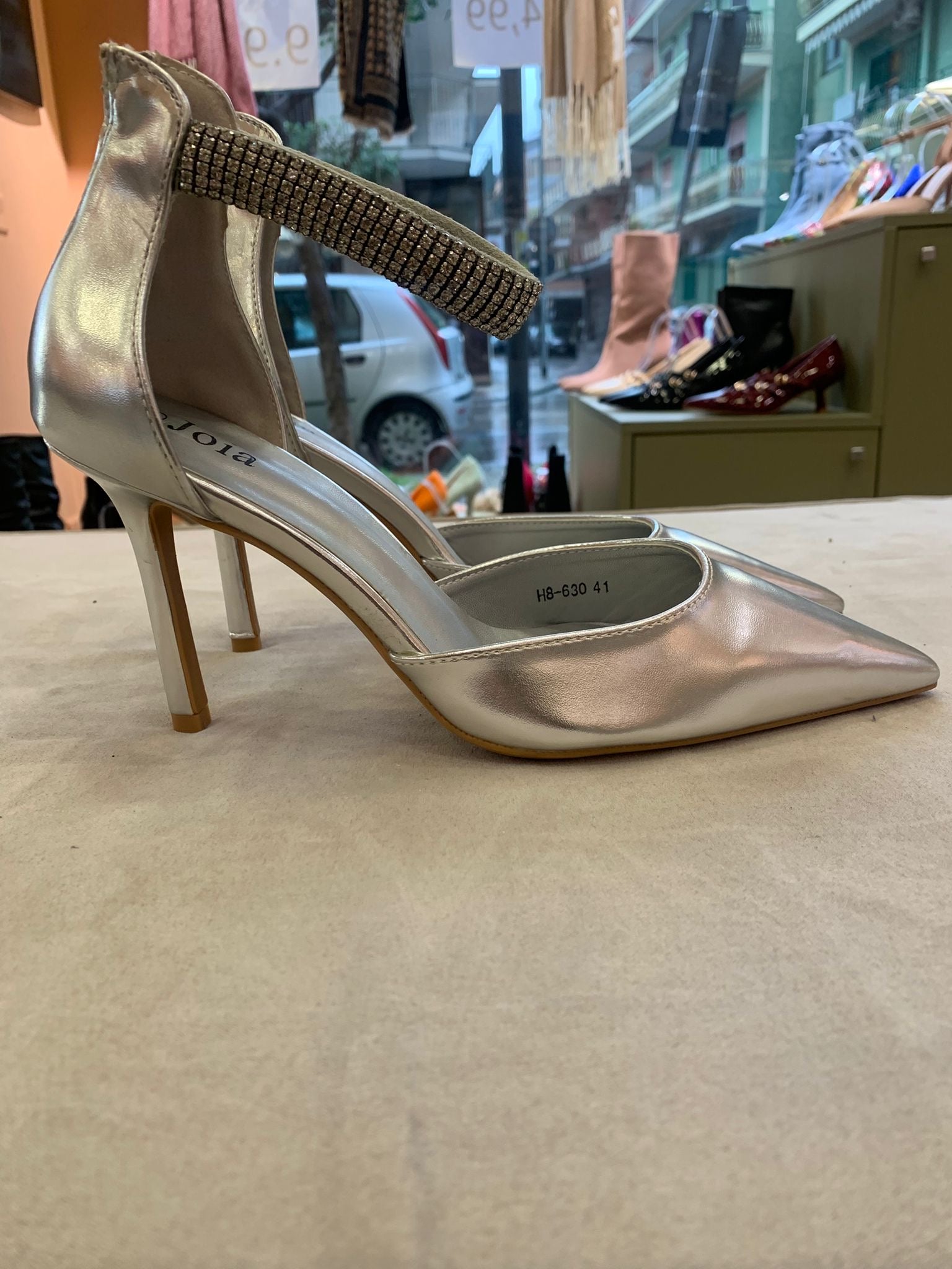 Décolleté 630