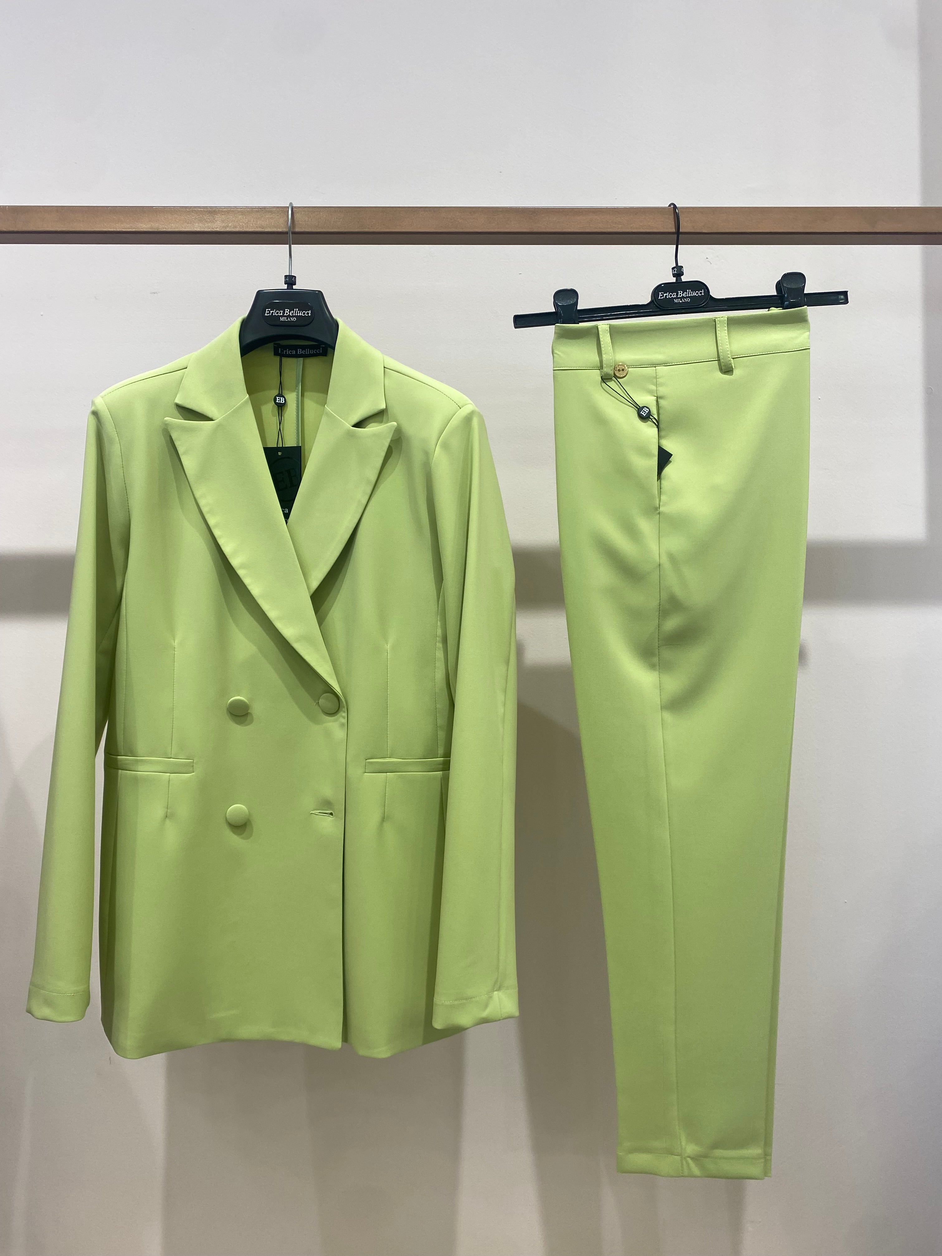 Tailleur Rare capri