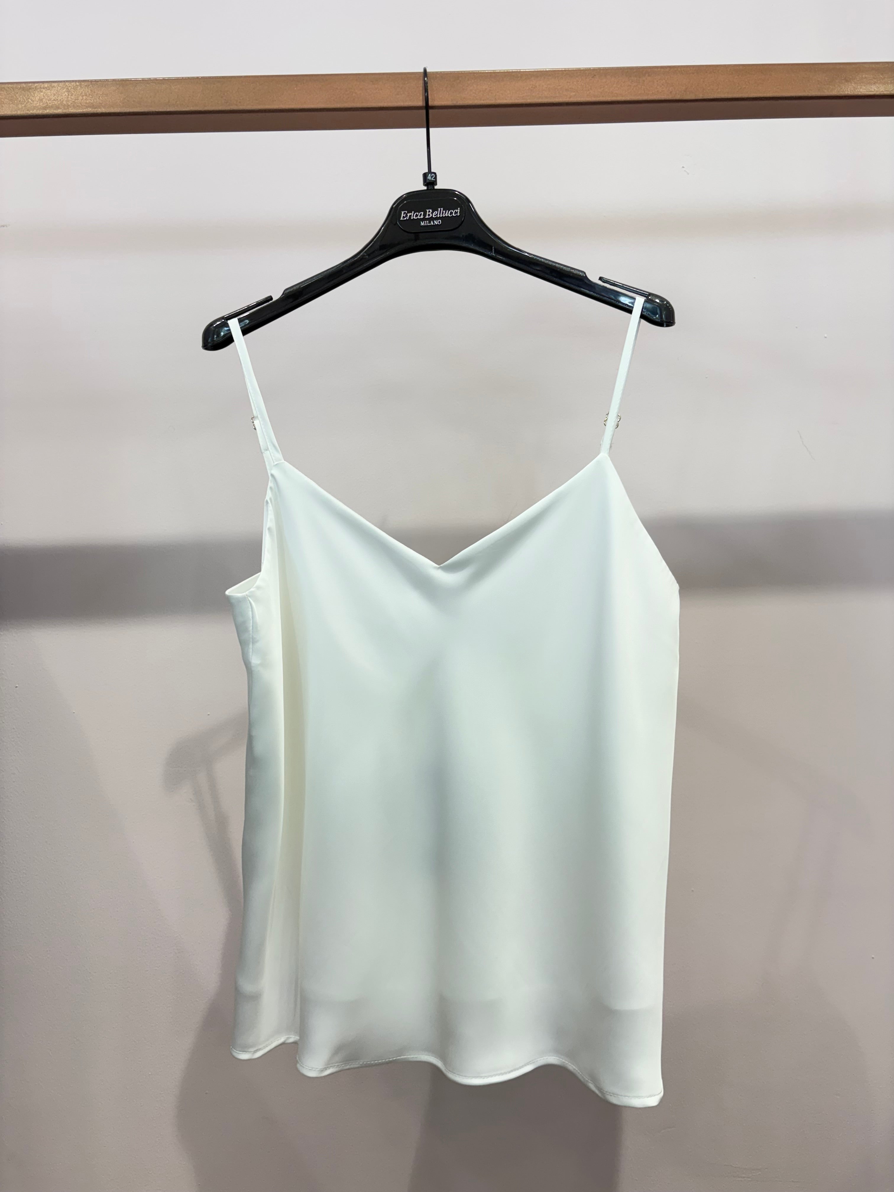 Top Amelia EB