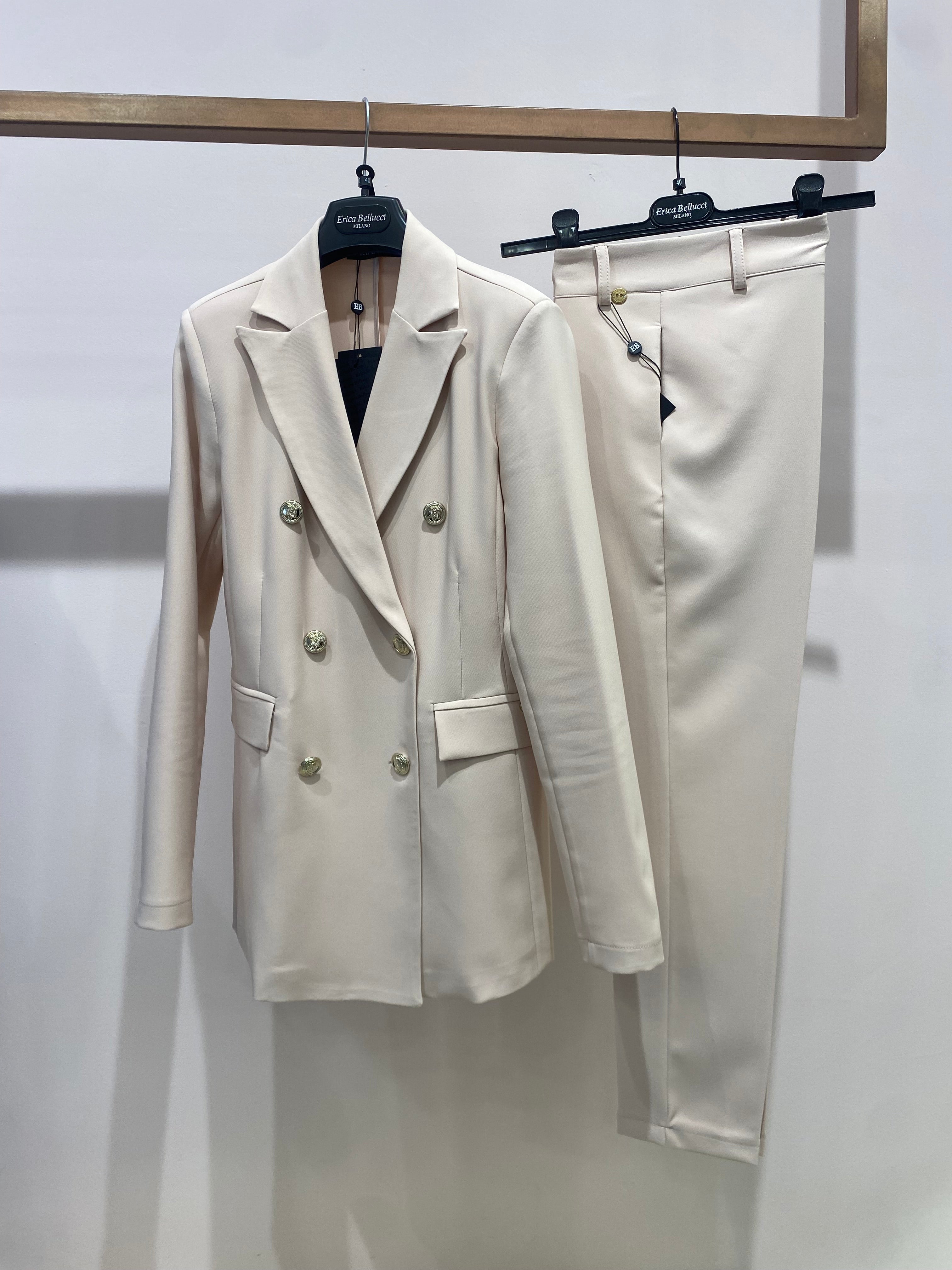 Tailleur Lory Capri